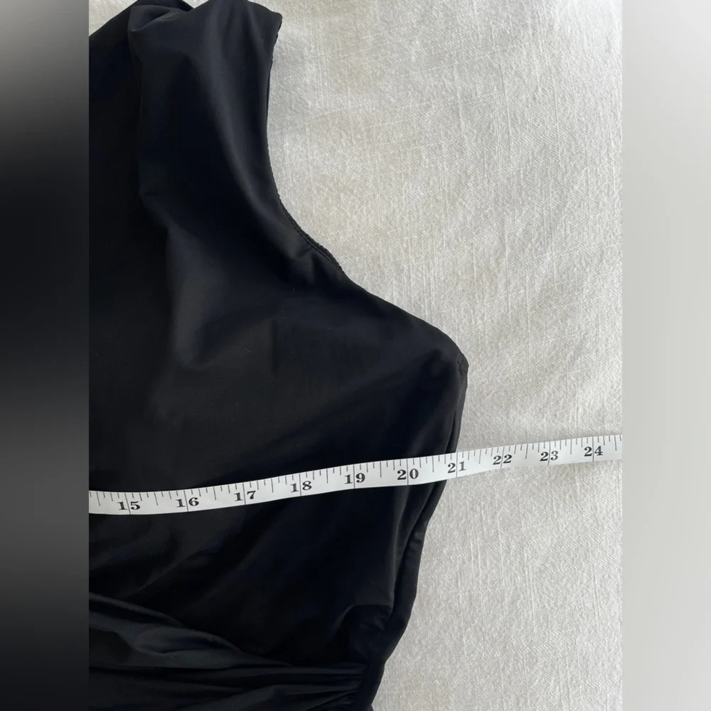 Lands End Women Plus Size SlenderSuit Tummy Control 22w Skirt One Piece Swimsuit - Picture 11 of 12